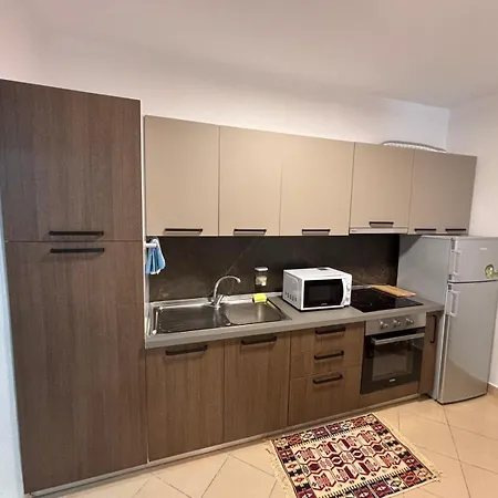 Apartment By The Sea Golem (Tirana)